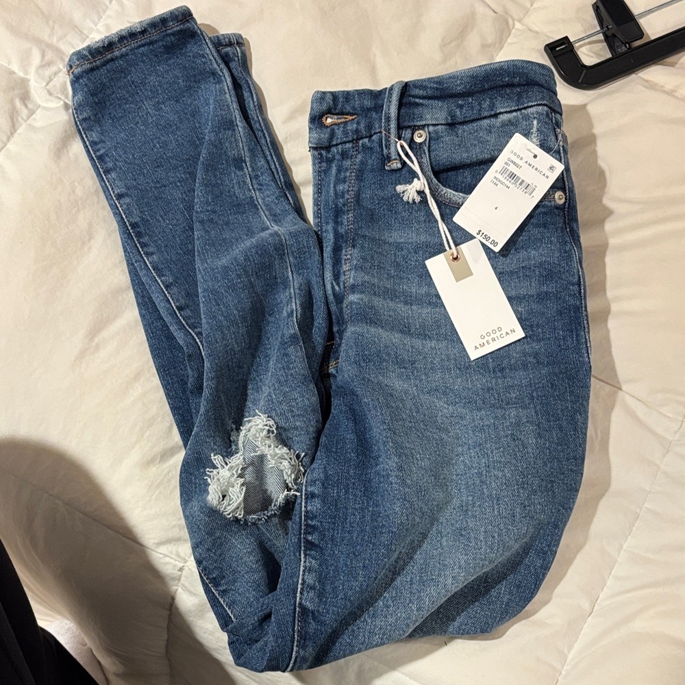 Good American Distressed Blue Boyfriend Jeans NEVER WORN